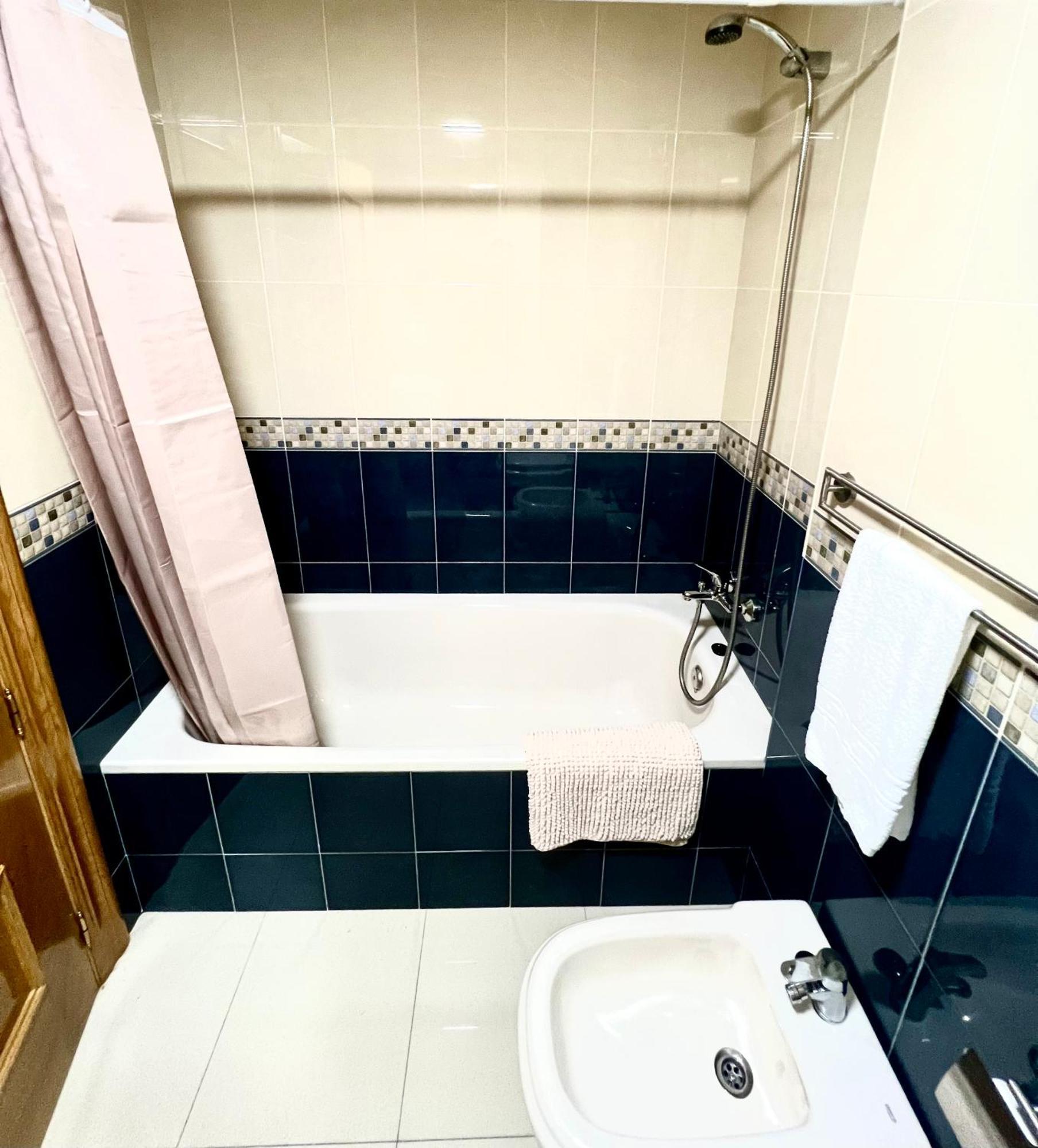 Apartamento Centrico Junto Paseo, Playas Y Zonas De Interes!! アギラス エクステリア 写真